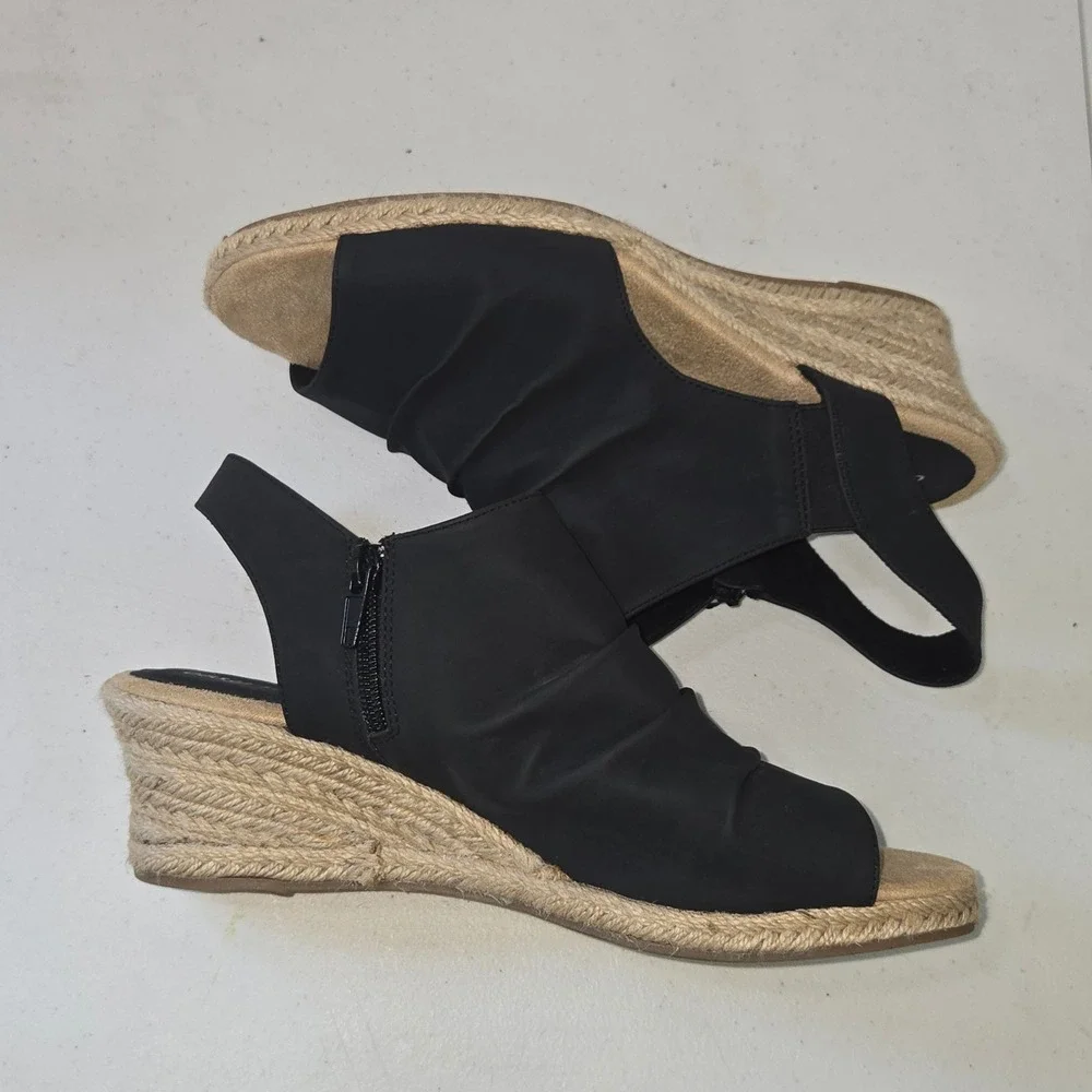 Easy Street Womens 9W Black Ruched Wedge Sandals Espadrille Slingback 31-8941